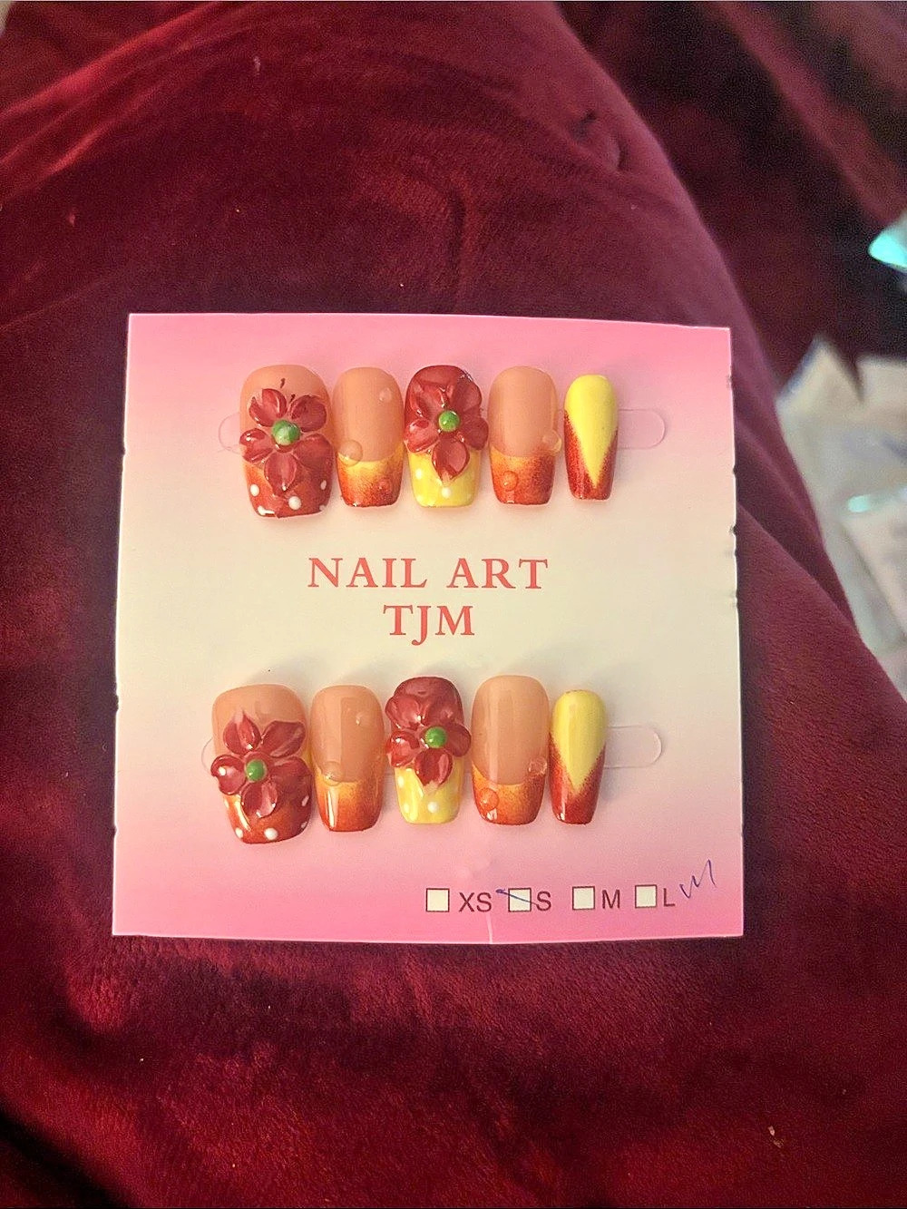 Floral Nail Art Press-On Nails